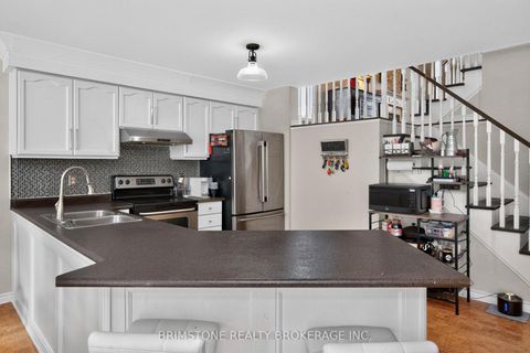 Photo 6 at 24 Stoneybrook Crescent, Ardagh, Barrie