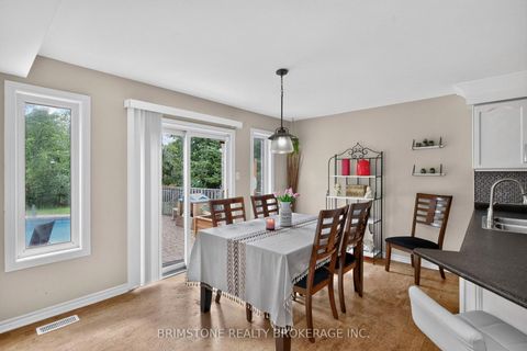 Photo 10 at 24 Stoneybrook Crescent, Ardagh, Barrie
