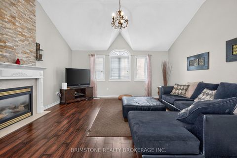 Photo 18 at 24 Stoneybrook Crescent, Ardagh, Barrie