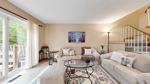 Photo 2 at 145 Campbell Avenue, Yorkhill, Vaughan