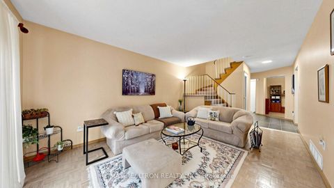 Photo 3 at 145 Campbell Avenue, Yorkhill, Vaughan