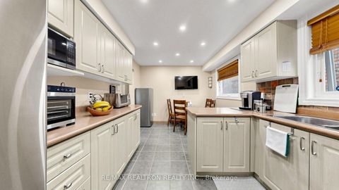 Photo 9 at 145 Campbell Avenue, Yorkhill, Vaughan