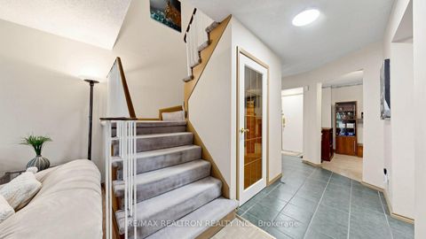 Photo 15 at 145 Campbell Avenue, Yorkhill, Vaughan