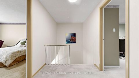Photo 16 at 145 Campbell Avenue, Yorkhill, Vaughan