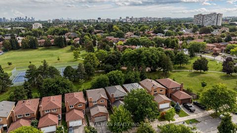 Photo 41 at 145 Campbell Avenue, Yorkhill, Vaughan