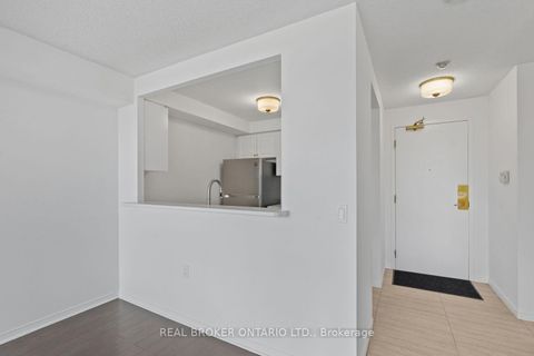 Photo 18 at 703 - 5001 Finch Avenue E, Agincourt North, Toronto