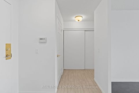 Photo 24 at 703 - 5001 Finch Avenue E, Agincourt North, Toronto