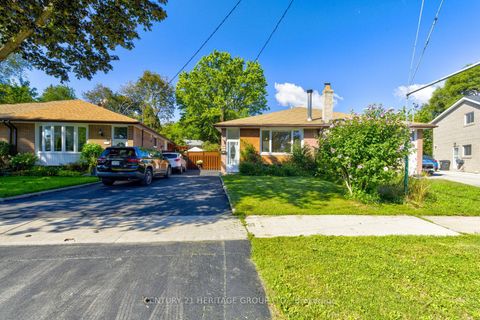 Photo 1 at 117 Marbury Crescent, Donalda, Toronto