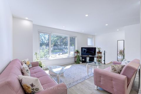 Photo 9 at 117 Marbury Crescent, Donalda, Toronto