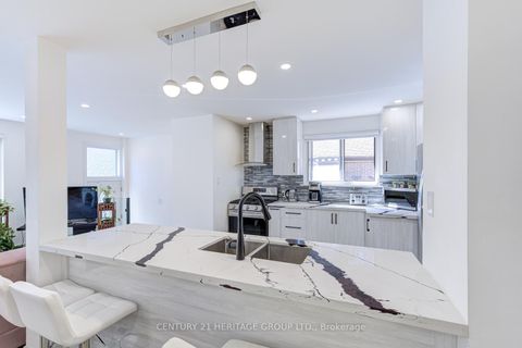 Photo 15 at 117 Marbury Crescent, Donalda, Toronto