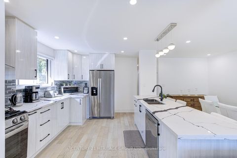Photo 17 at 117 Marbury Crescent, Donalda, Toronto