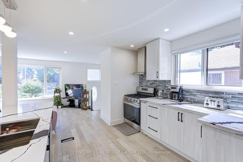 Photo 20 at 117 Marbury Crescent, Donalda, Toronto