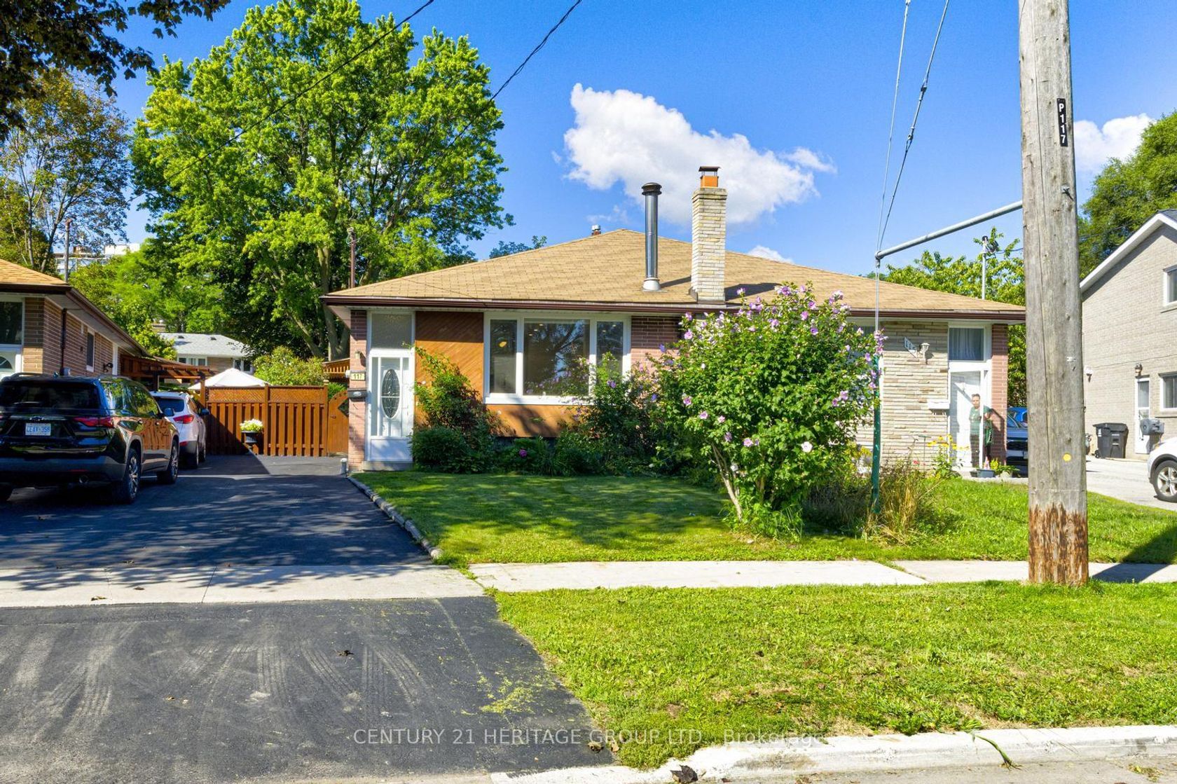 117 Marbury Crescent, Donalda, Toronto 