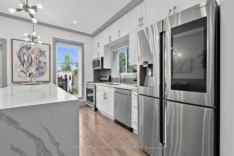 Photo 11 at 15 Nineteenth Street, New Toronto, Toronto