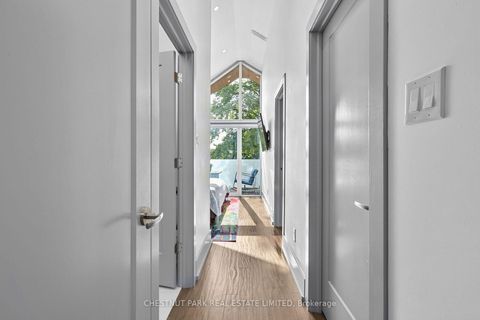 Photo 17 at 15 Nineteenth Street, New Toronto, Toronto