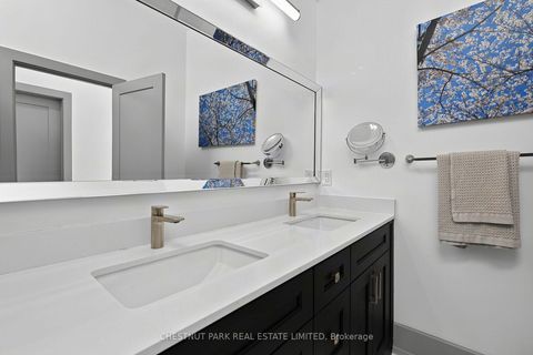 Photo 25 at 15 Nineteenth Street, New Toronto, Toronto