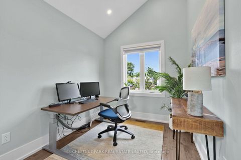 Photo 26 at 15 Nineteenth Street, New Toronto, Toronto