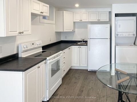 Photo 37 at 15 Nineteenth Street, New Toronto, Toronto