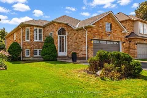Photo 1 at 167 Humberland Drive, Oak Ridges, Richmond Hill