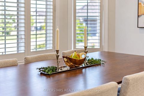 Photo 3 at 167 Humberland Drive, Oak Ridges, Richmond Hill