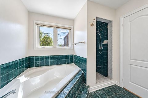 Photo 17 at 167 Humberland Drive, Oak Ridges, Richmond Hill