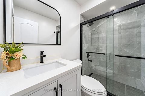 Photo 19 at 167 Humberland Drive, Oak Ridges, Richmond Hill