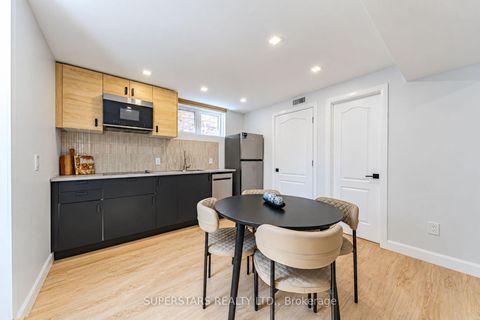 Photo 29 at 167 Humberland Drive, Oak Ridges, Richmond Hill