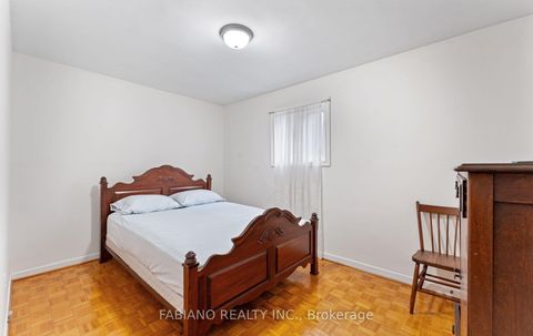 Photo 20 at 549 Gladstone Avenue, Junction, Toronto