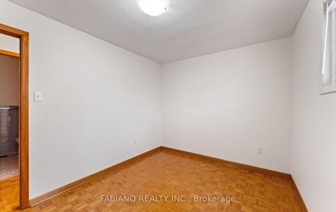 Photo 22 at 549 Gladstone Avenue, Junction, Toronto