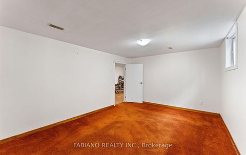 Photo 34 at 549 Gladstone Avenue, Junction, Toronto