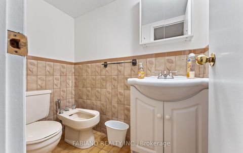 Photo 37 at 549 Gladstone Avenue, Junction, Toronto