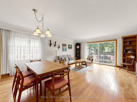 Photo 10 at 8 Ternhill Crescent, Don Mills, Toronto