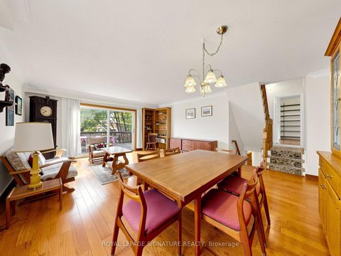 Photo 11 at 8 Ternhill Crescent, Don Mills, Toronto
