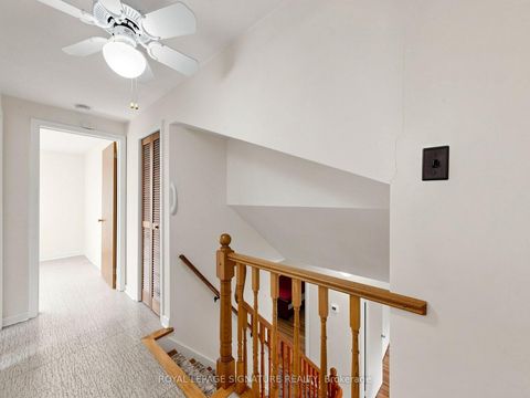 Photo 27 at 8 Ternhill Crescent, Don Mills, Toronto