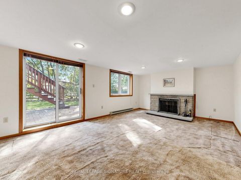 Photo 32 at 8 Ternhill Crescent, Don Mills, Toronto