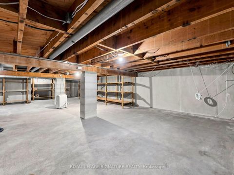 Photo 33 at 8 Ternhill Crescent, Don Mills, Toronto