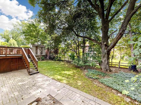 Photo 44 at 8 Ternhill Crescent, Don Mills, Toronto