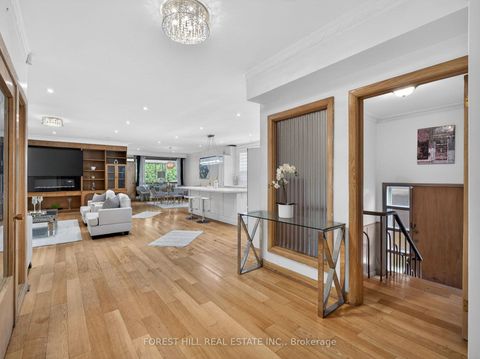 Photo 7 at 3 Glen Rush Boulevard, Nortown, Toronto