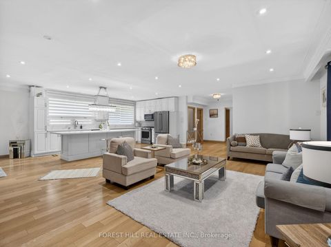 Photo 10 at 3 Glen Rush Boulevard, Nortown, Toronto