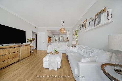 Photo 15 at 211 - 3531 Lake Shore Boulevard W, Long Branch, Toronto