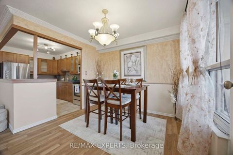 Photo 9 at 1417 - 5 Shady Golfway, Flemingdon Park, Toronto