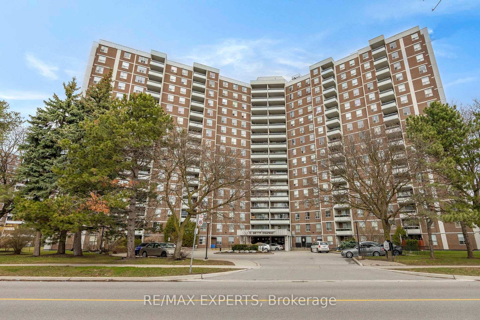 1417 - 5 Shady Golfway, Flemingdon Park, Toronto 