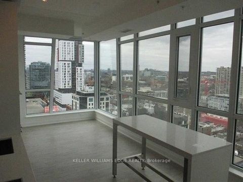 Photo 1 at 2009 - 30 Nelson Street, Waterfront Communities C1, Toronto