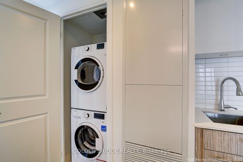 Photo 19 at 2410 - 251 Jarvis Street, Moss Park, Toronto