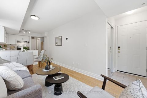 Photo 4 at 206 - 415 Jarvis Street, South St. James Town, Toronto