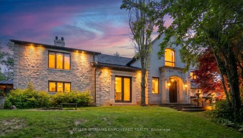 Photo 7 at 43 Woodland Acres Crescent, Rural Vaughan, Vaughan
