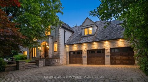 Photo 8 at 43 Woodland Acres Crescent, Rural Vaughan, Vaughan