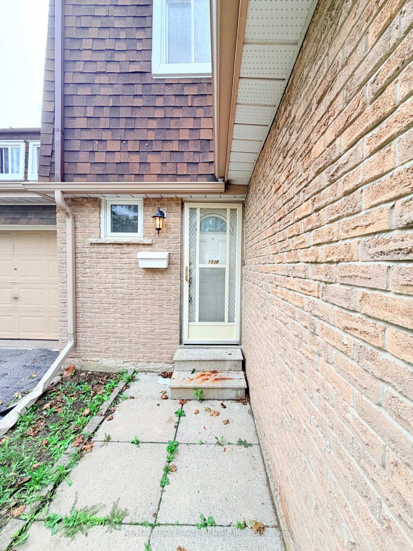 1028 Bridletowne Circle, L'Amoreaux, Toronto 