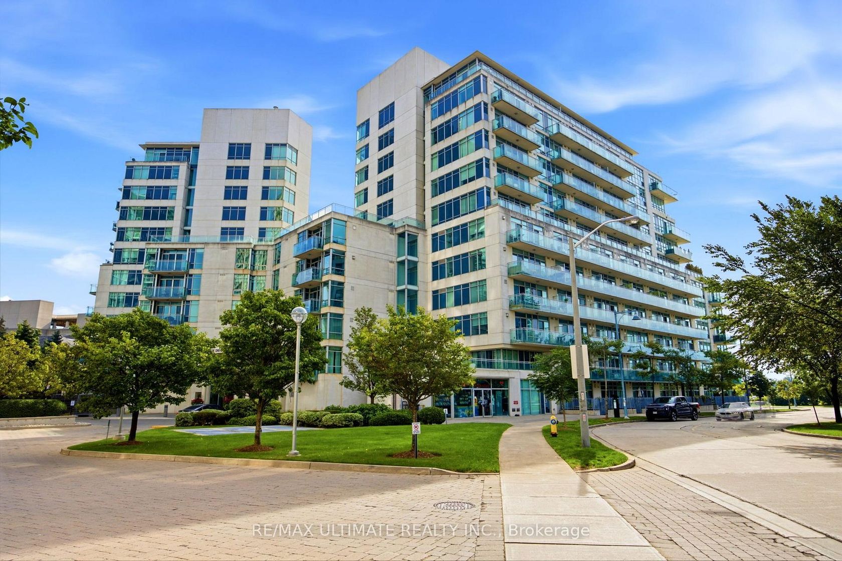 1113 - 5 Marine Parade Drive, Mimico, Toronto 