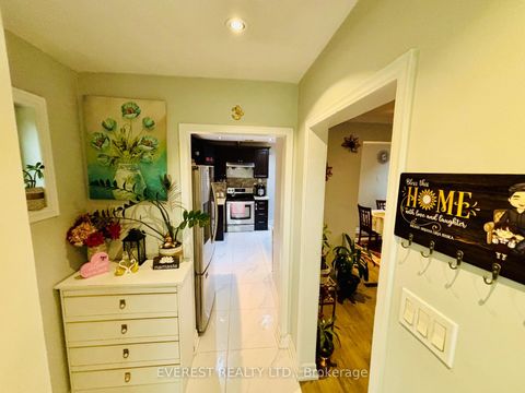 Photo 3 at 130 Portsdown Road, Dorset Park, Toronto